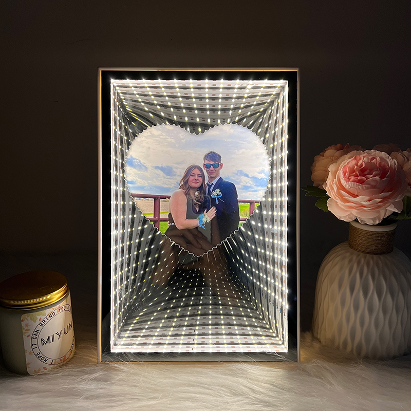 3D Personalized Heart Photo Mirror Frame Light Box